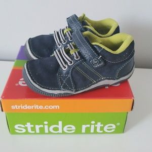 Blue Stride Rite Toddler Tennis Shoes
